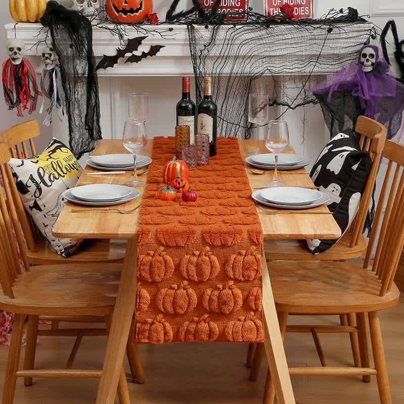 Taillod Halloween Pumpkin Quilted 3D Table Runner